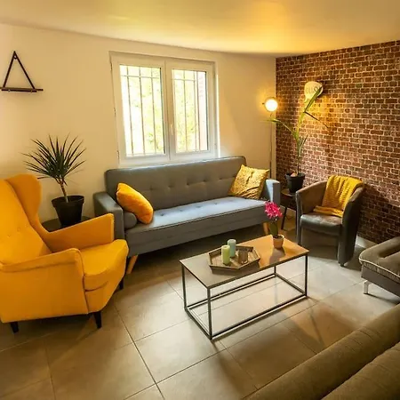 Maison Spacieuse Proche Paris Holiday home *